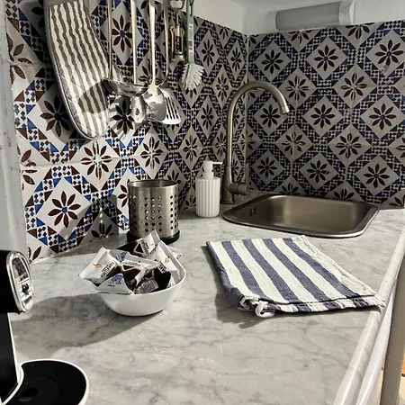 Vetriera Apartment Palermo
